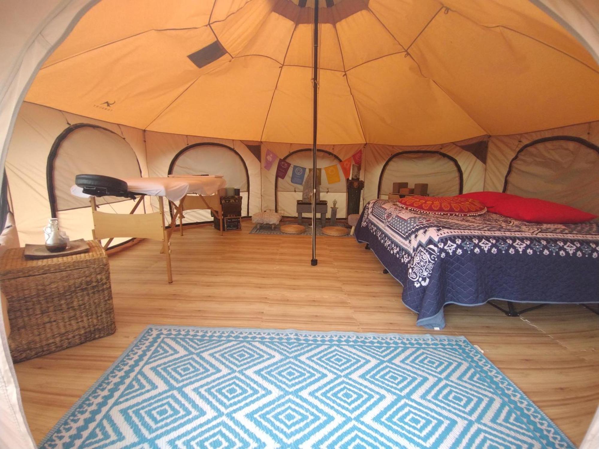 The Lodge At Runaway Bay Seville Екстер'єр фото